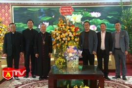 Các tổ chức tôn giáo chúc mừng năm mới Công an Hà Nội