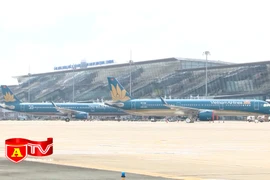 Lượng khách qua cảng hàng không quốc tế Nội bài dịp Tết không cao