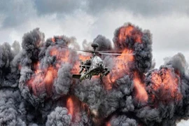 Không kích chưa hiệu quả, Mỹ triển khai trực thăng Apache tấn công IS