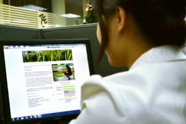 Công ty bảo hiểm đầu tiên áp dụng thanh toán phí bảo hiểm trực tuyến