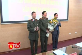 Làm tốt công tác xây dựng Đảng, XDLL để hoàn thành nhiệm vụ được giao