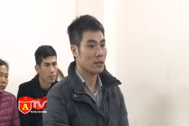 Thủ kho hầu tòa vì bán gần 400 bình ga để lấy tiền tiêu xài