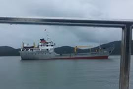 Quảng Ninh: Những du khách cuối cùng đã rời Cô Tô