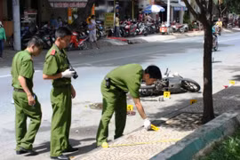 Vụ truy sát đẫm máu tại TPHCM: Ai là hung thủ, ai là “nạn nhân”?