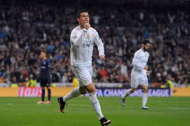 Ronaldo thừa nhận "vấn đề cá nhân" khiến phong độ sa sút