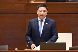 Đại biểu Quốc hội chất vấn về tình trạng doanh nghiệp rút khỏi thị trường ngày càng tăng