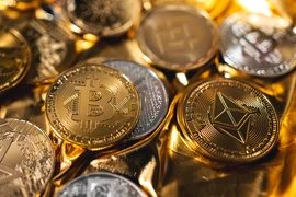 Mới: Nhà đầu tư tiền điện tử có thể bị xử lý hình sự nếu giao dịch không qua tổ chức được Bộ Tài chính cấp phép