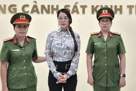 Từ vụ bắt Trương Ngọc Ánh: Lạm dụng tín nhiệm chiếm đoạt tài sản có thể bị phạt tù tới 20 năm, tịch thu toàn bộ tài sản