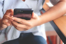 Mới: Sắp tới, người dân có thể khởi kiện online?