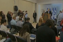 Bộ trưởng Quốc phòng Israel bất ngờ từ chức từ chức	