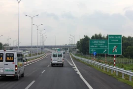 Đề xuất thu phí cao tốc theo giờ cao điểm/thấp điểm