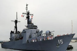 Philippines sắm thêm tàu chiến - máy bay để bảo vệ bờ biển, đối phó Trung Quốc