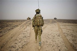 Đánh bom tự sát giết chết 45 dân thường đi xem bóng chuyền