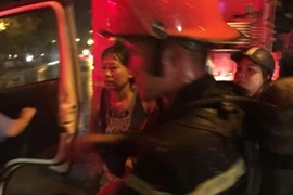 Người chỉ huy bình tĩnh, cứu sống một phụ nữ suýt chết ngạt trong hỏa hoạn