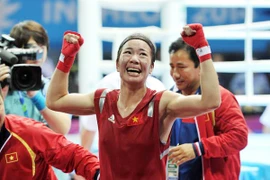 Cô bé nhút nhát trở thành tay đấm cứng