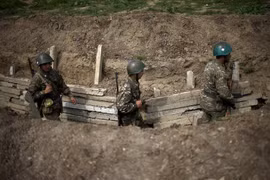 [ẢNH] Quân đội Azerbaijan mắc sai lầm khi cố gắng tiếp cận Shusha và Stepanakert?