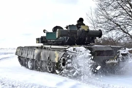 [ẢNH] Chuyên gia Nga lo ngại cuộc tấn công Donbass của Ukraine khi được Mỹ hỗ trợ