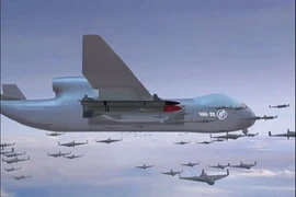 Trung Quốc gây choáng với 'mẫu hạm trên không' mang theo 100 UAV cảm tử