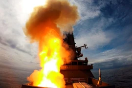 Tàu chiến Anh bắn tên lửa Aster hạ gục UAV của lực lượng Houthi