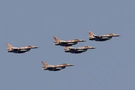 [ẢNH] Dấu hiệu Israel có thể sắp tấn công trực diện vào tổ hợp S-300 của Syria