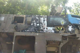 Thiết giáp Bushmaster của Australia sống sót sau đòn đánh của UAV cảm tử Nga