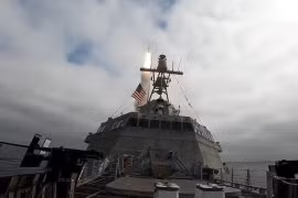 Tàu chiến ven bờ USS Savannah bội phần đáng sợ khi được tích hợp tên lửa SM-6