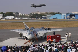 Nga có thực sự chớp được thời cơ để bán tiêm kích Su-57 khi Ấn Độ từ chối F-35 Mỹ?