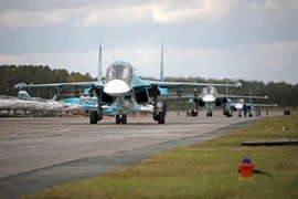 Không quân Nga nhận thêm hàng loạt máy bay ném bom Su-34 giữa tình hình nóng