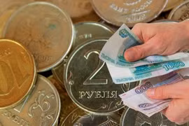 Vì sao Ấn Độ vội chấp thuận thanh toán dầu của Nga bằng đồng rúp?