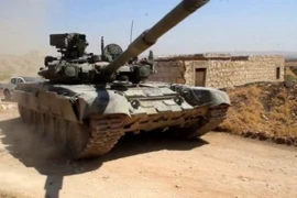 Syria điều xe tăng T-90 ra tiền tuyến, sẵn sàng đối đầu Quân đội Thổ Nhĩ Kỳ