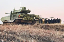 Chuyên gia Nga nói thời điểm xe tăng T-14 Armata chính thức tham chiến