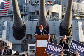 Tổng thống Trump gây bất ngờ với ý tưởng hồi sinh thiết giáp hạm