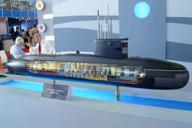 [ẢNH] Nga sắp có tàu ngầm AIP "vượt trội Anh, Pháp, Đức cộng lại"?