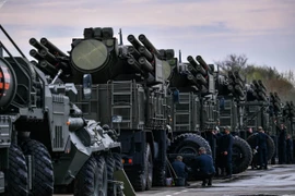 Báo Pháp: Nga cần... 1.200 hệ thống phòng không để chống lại UAV cảm tử Ukraine