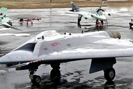 [ẢNH] Nga hé lộ thông tin về hai siêu máy bay tại MAKS 2021