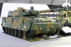 [ẢNH] Lộ diện đối thủ lớn có thể đánh bật xe tăng Sprut-SMD Nga khỏi Ấn Độ