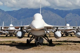 Mỹ bắt đầu cung cấp hàng loạt tiêm kích F-16 dự trữ cho Ukraine