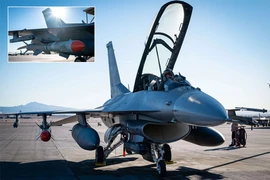 Mỹ cấp tốc tái trang bị tên lửa chống hạm Harpoon cho tiêm kích F-16