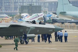 Triển lãm Chu Hải tiết lộ quy mô phi đội tiêm kích tàng hình J-20 Trung Quốc