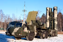 Giá thành tên lửa hệ thống S-400 Nga vẫn ‘phải chăng’ hơn so với đạn Patriot Mỹ