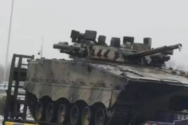 Xe chiến đấu bộ binh ZBD-04 gây bất ngờ khi mang hệ thống phòng vệ chủ động lạ