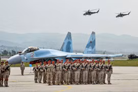 Không quân Nga liên tiếp nhận tiêm kích Su-35S với tần suất 'chóng mặt'