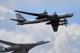 [ẢNH] Nga bình thản trước B-21 Raider khi đã có Tu-160M2 và Tu-95MSM quá mạnh