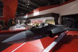 Tiêm kích bom tàng hình thế hệ 6 JH-XX Trung Quốc khiến phương Tây sửng sốt