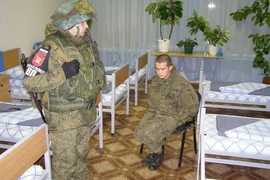 [ẢNH] Binh sĩ Nga sát hại 8 đồng đội ‘vì bị bắt nạt trong đơn vị‘