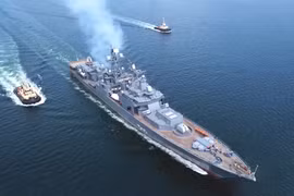 [ẢNH] Sự tái sinh ấn tượng của chiến hạm "Nguyên soái Shaposhnikov" trong hải quân Nga