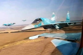 [ẢNH] Máy bay Nga tấn công dữ dội trả đũa vụ đánh bom khiến 1 quân cảnh thiệt mạng