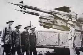 Vì sao tên lửa SA-3 mãi là bí mật của chiến dịch ‘Điện Biên Phủ trên không’?