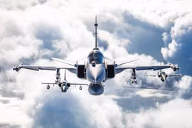 Tiêm kích JAS 39 hoặc F-16 đã qua sử dụng sẽ nhanh chóng lấp đầy lỗ hổng phòng không Brazil