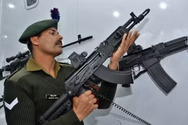 Ấn Độ bắt đầu độc lập sản xuất súng trường tấn công AK-203